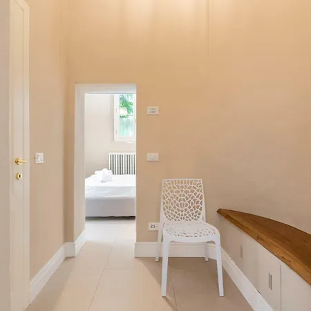 Borgo Pinti Garden Apartment Florence